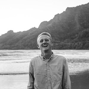 Meet your Posher, Derek